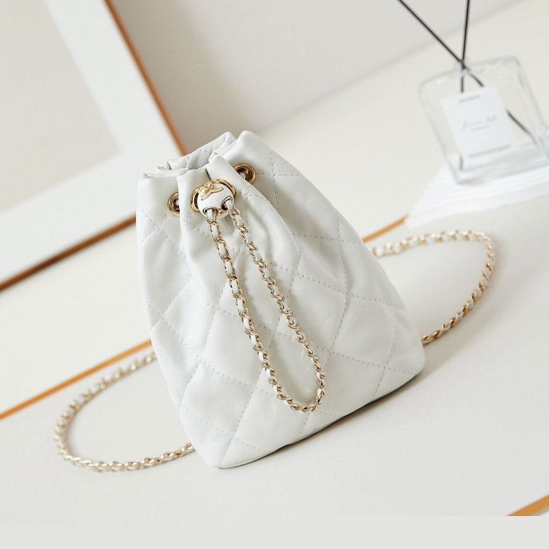 Ch*el bucket bags